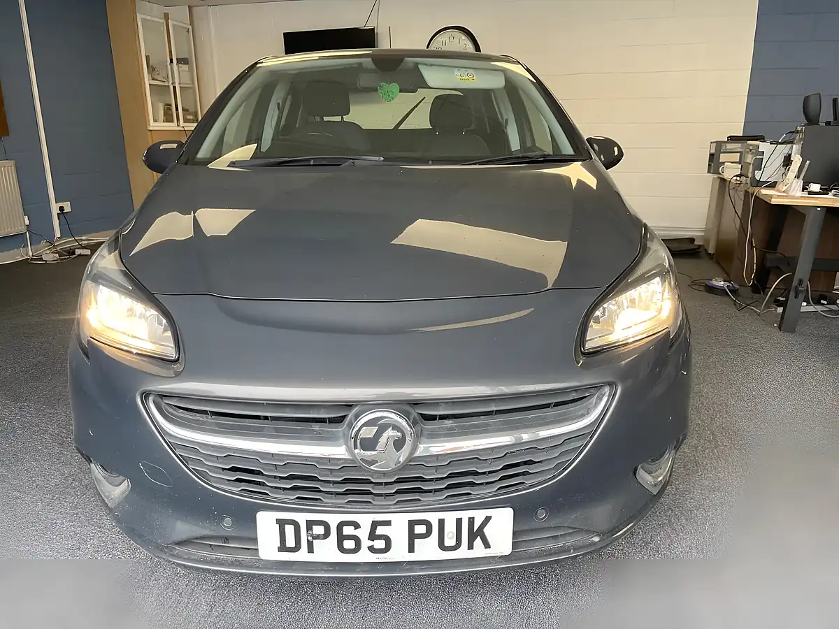 Used 2015 Vauxhall Corsa Se Grey - Interior and Exterior details 2