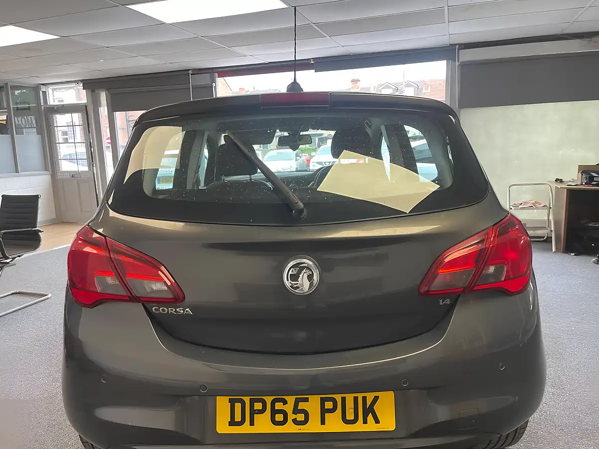 Used 2015 Vauxhall Corsa Se Grey - Interior and Exterior details 4
