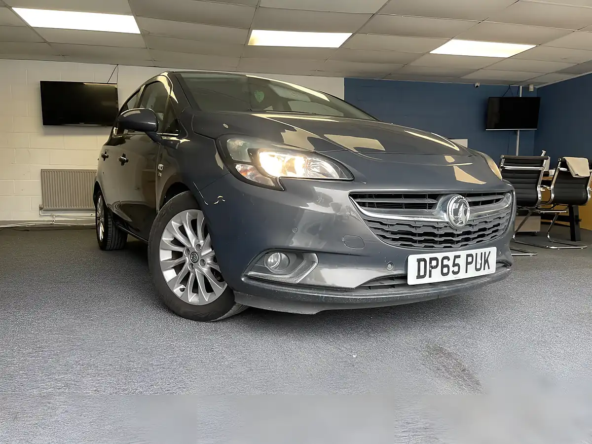 Used 2015 Vauxhall Corsa Se Grey - Interior and Exterior details 5