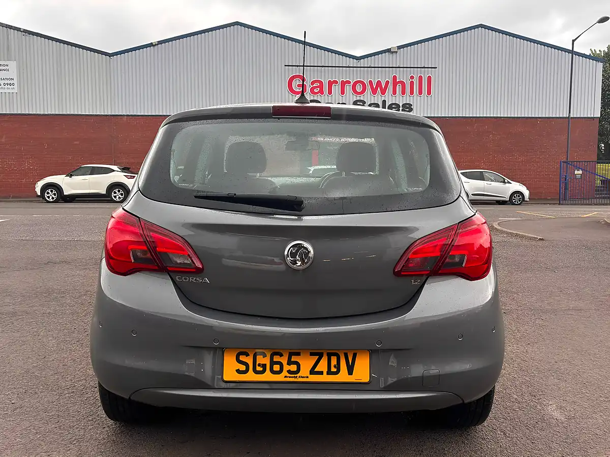 Used 2015 Vauxhall Corsa Se Grey - Interior and Exterior details 12
