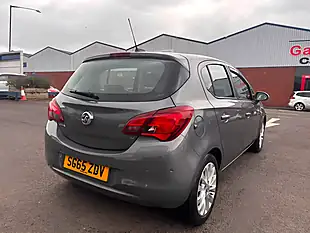 Used 2015 Vauxhall Corsa Se Grey - Interior and Exterior details 3