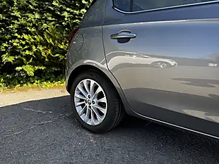 Used 2015 Vauxhall Corsa Se Grey - Interior and Exterior details 12
