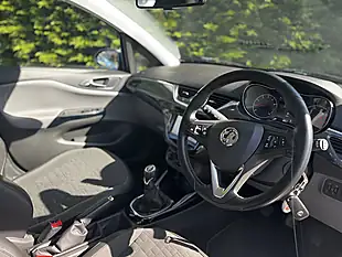 Used 2015 Vauxhall Corsa Se Grey - Interior and Exterior details 13