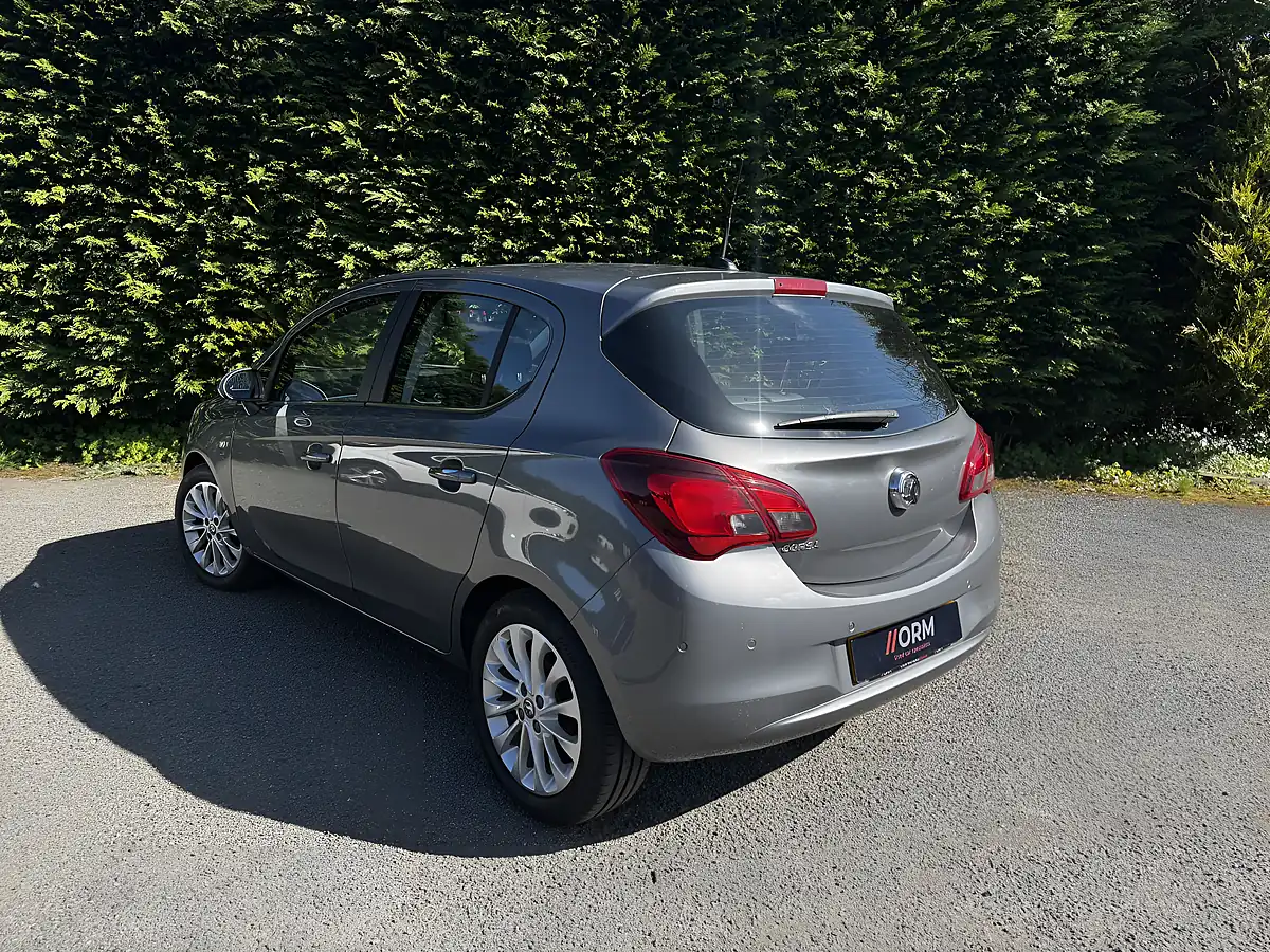 Used 2015 Vauxhall Corsa Se Grey - Interior and Exterior details 4
