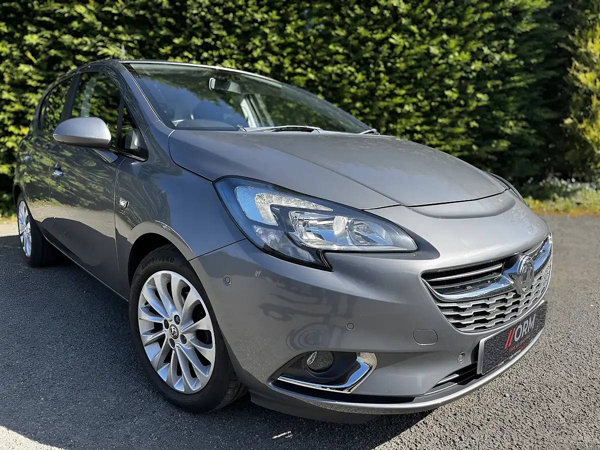 Used 2015 Vauxhall Corsa Se Grey - Interior and Exterior details 6