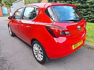 Used 2015 Vauxhall Corsa Se Red - Interior and Exterior details 12