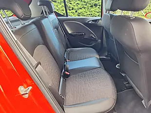 Used 2015 Vauxhall Corsa Se Red - Interior and Exterior details 5