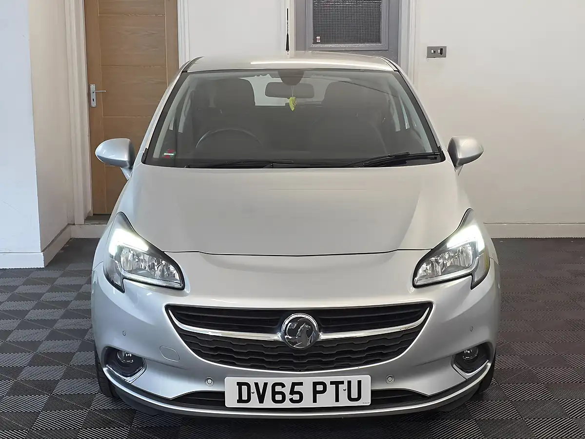 Used 2015 Vauxhall Corsa Se Silver - Interior and Exterior details 2