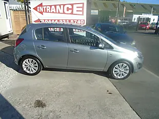 Used 2015 Vauxhall Corsa Se Silver - Interior and Exterior details 5