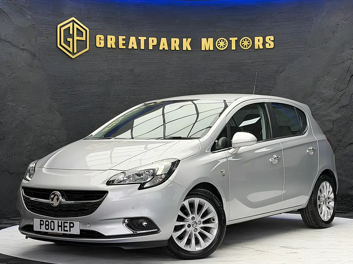 Used 2015 Vauxhall Corsa Se Silver - Front View