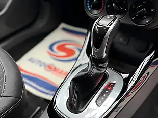 Used 2015 Vauxhall Corsa Se Silver - Interior and Exterior details 20