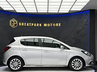 Used 2015 Vauxhall Corsa Se Silver - Interior and Exterior details 4