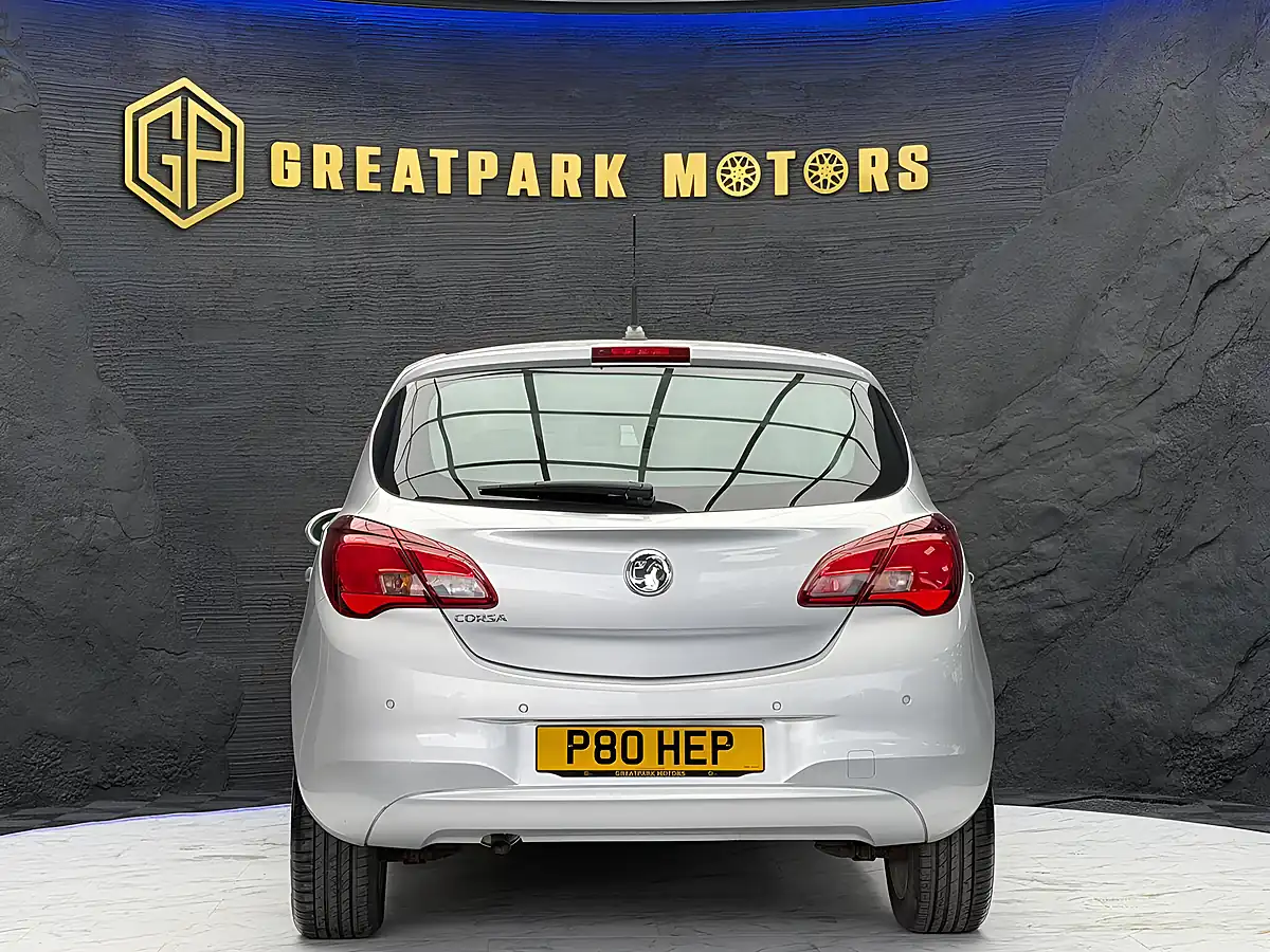 Used 2015 Vauxhall Corsa Se Silver - Interior and Exterior details 6