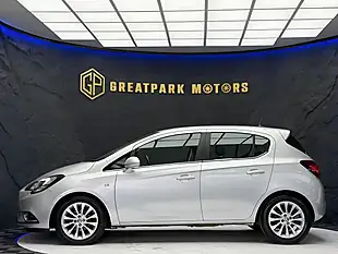 Used 2015 Vauxhall Corsa Se Silver - Interior and Exterior details 8