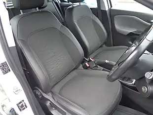 Used 2015 Vauxhall Corsa Se White - Interior and Exterior details 12