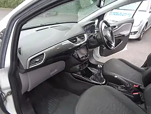 Used 2015 Vauxhall Corsa Se White - Interior and Exterior details 13