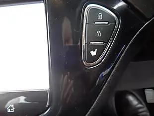 Used 2015 Vauxhall Corsa Se White - Interior and Exterior details 19