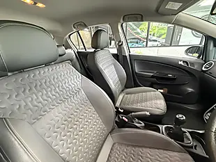Used 2015 Vauxhall Corsa Se White - Interior and Exterior details 3