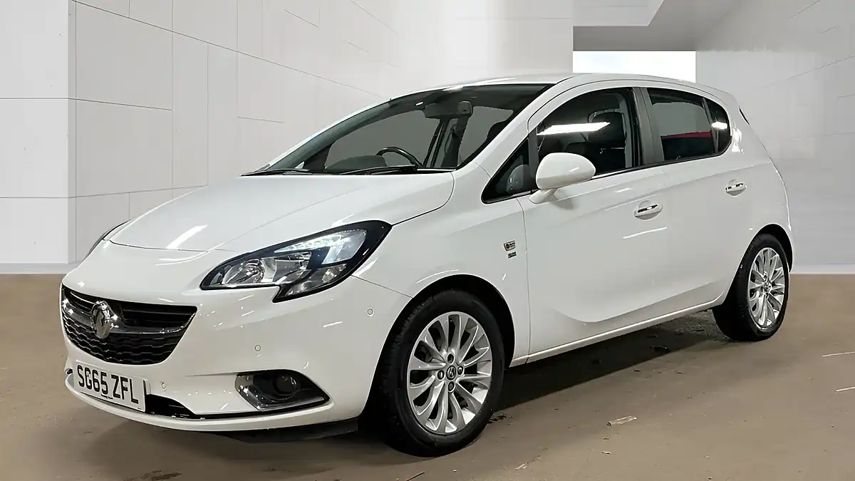 Used 2015 Vauxhall Corsa Se White - Interior and Exterior details 2