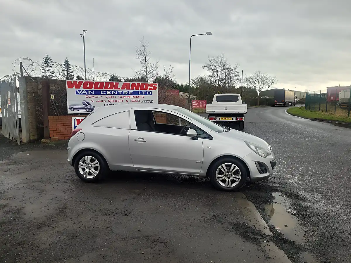 Used 2015 Vauxhall Corsa Sportive Silver - Interior and Exterior details 2
