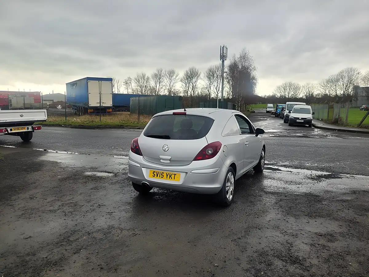 Used 2015 Vauxhall Corsa Sportive Silver - Interior and Exterior details 6