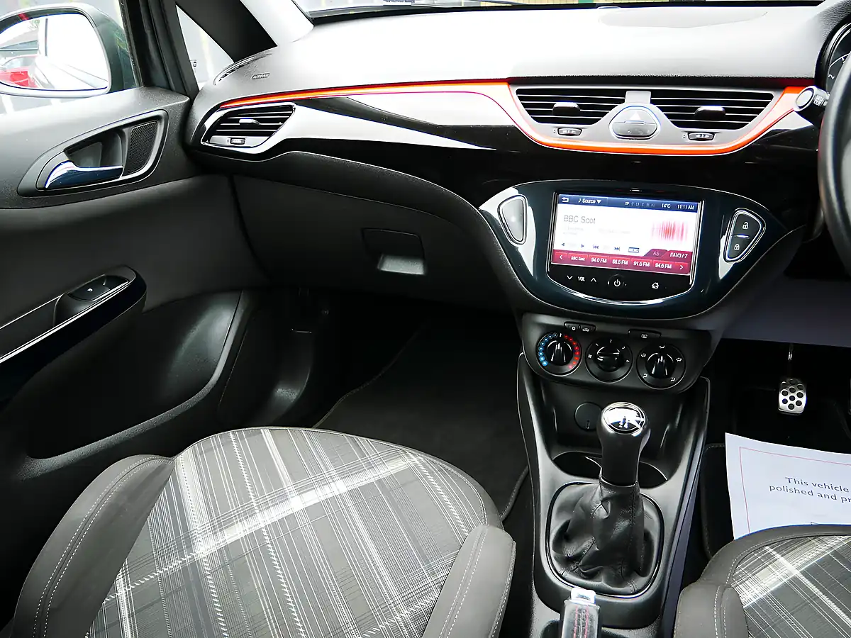 Used 2015 Vauxhall Corsa Sri Asteroid Grey Pearl - Interior and Exterior details 17