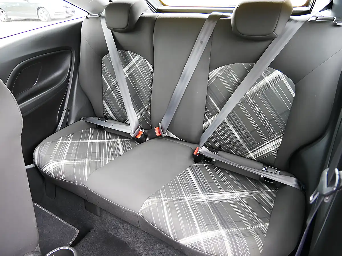 Used 2015 Vauxhall Corsa Sri Asteroid Grey Pearl - Interior and Exterior details 18