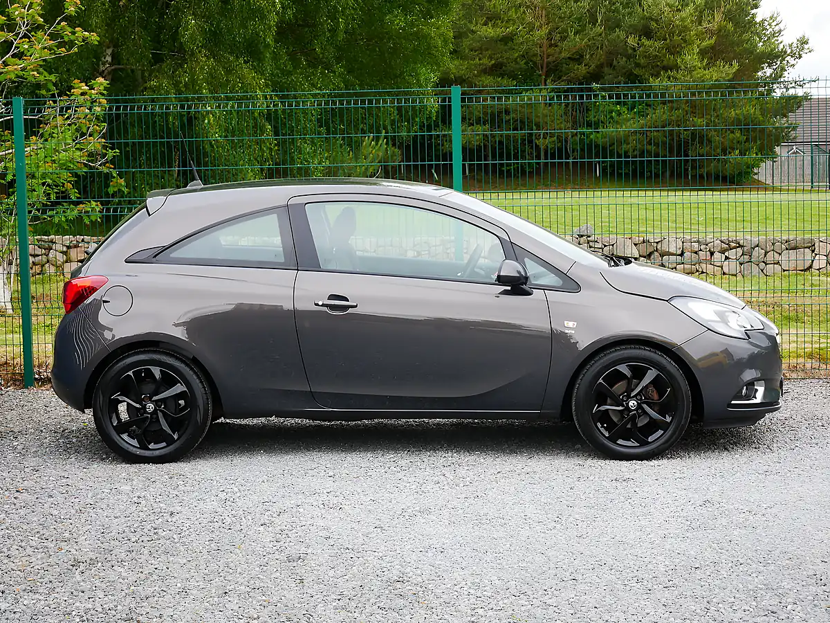 Used 2015 Vauxhall Corsa Sri Asteroid Grey Pearl - Interior and Exterior details 5