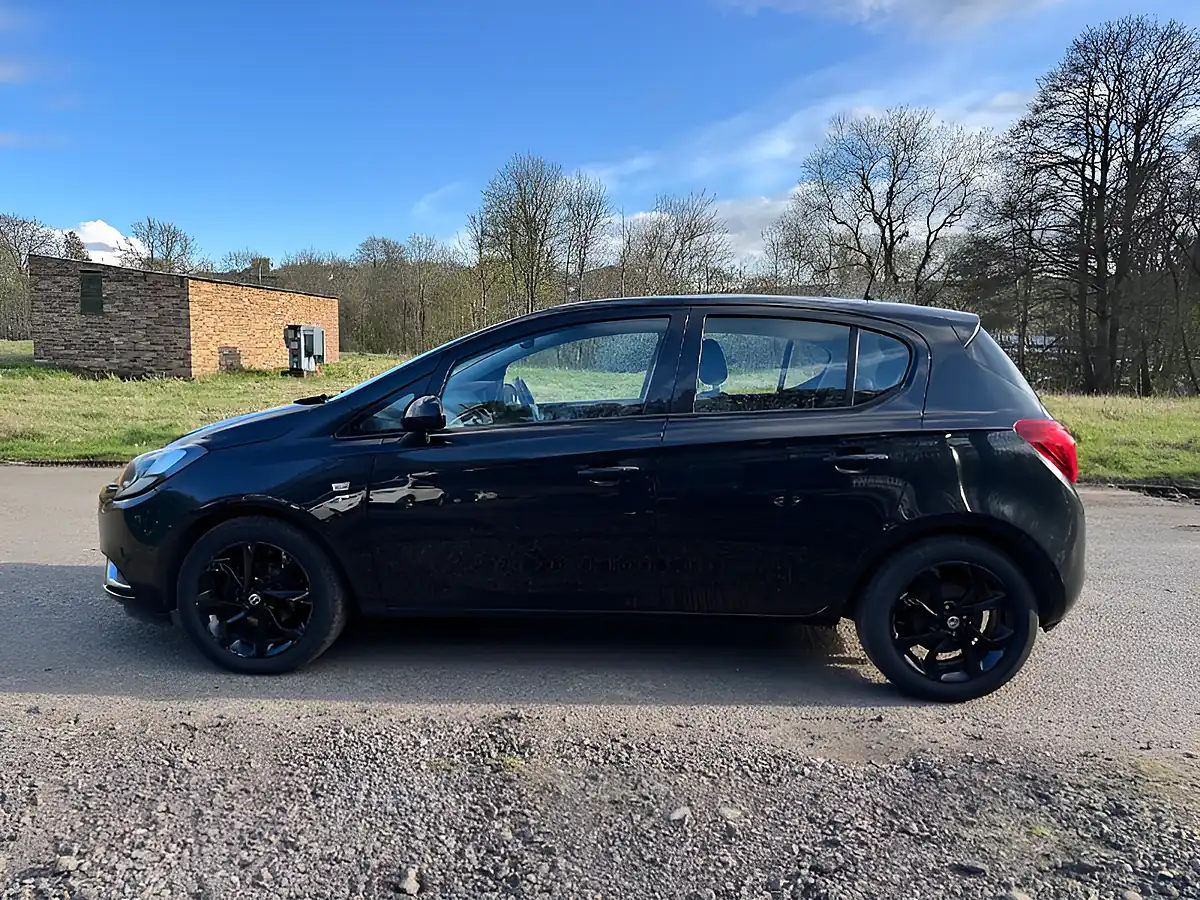 Used 2015 Vauxhall Corsa Sri Black - Interior and Exterior details 3