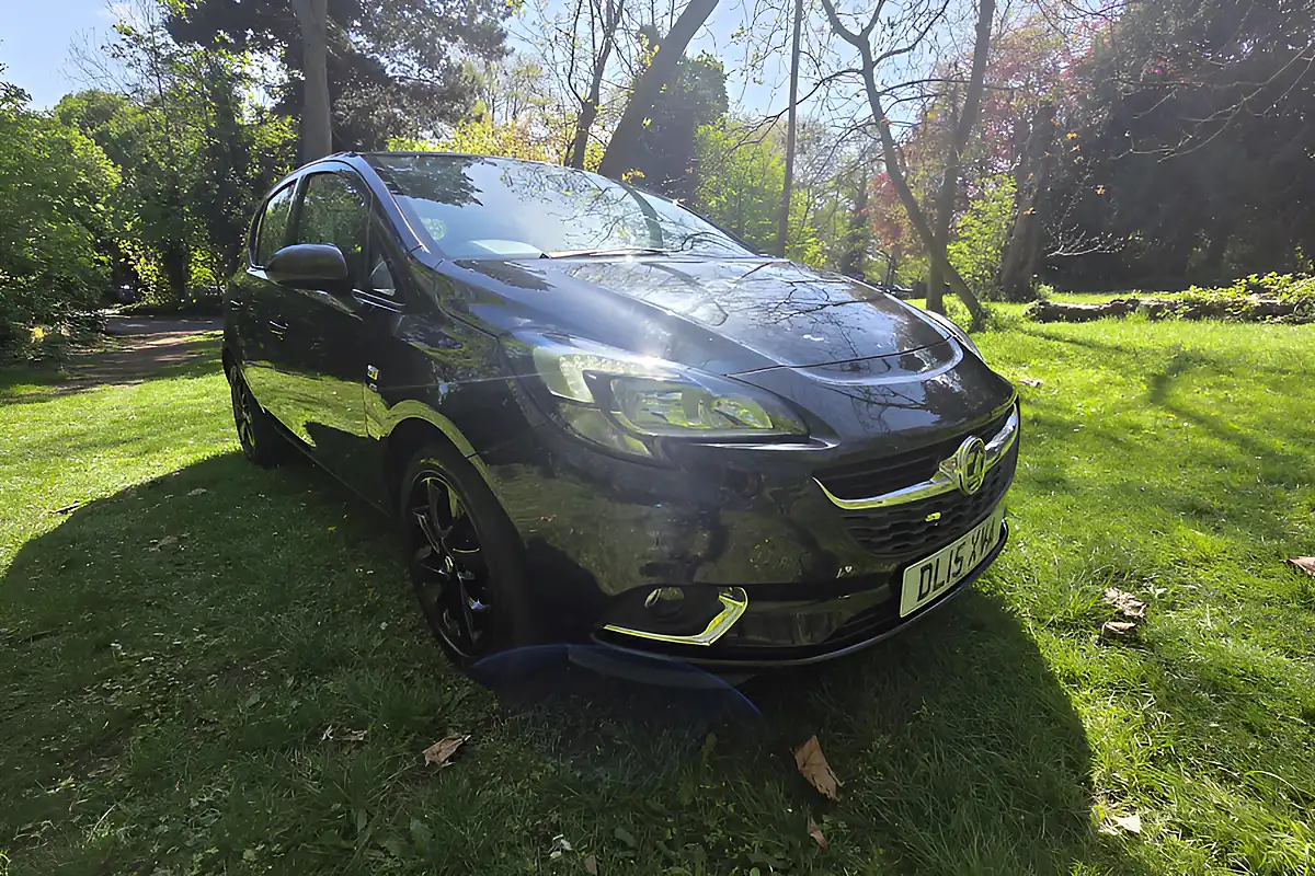 Used 2015 Vauxhall Corsa Sri Black - Front View