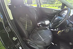 Used 2015 Vauxhall Corsa Sri Black - Interior and Exterior details 14