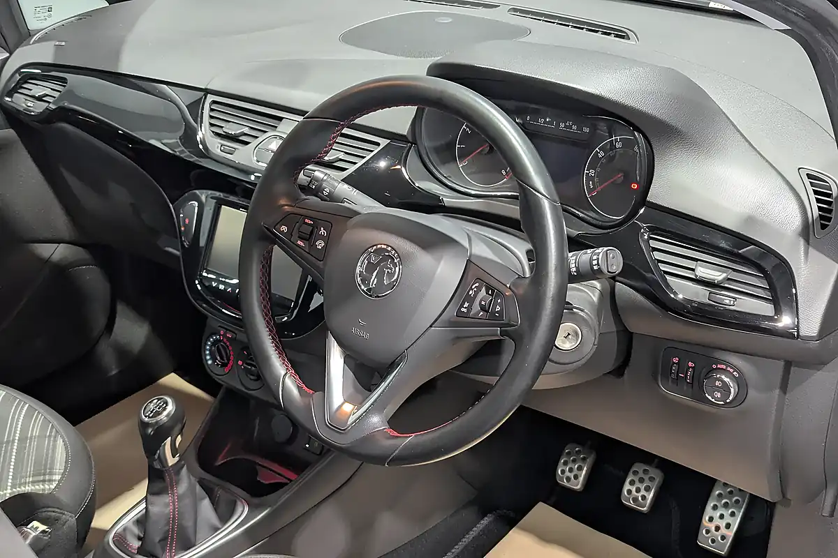 Used 2015 Vauxhall Corsa Sri Black - Interior and Exterior details 2