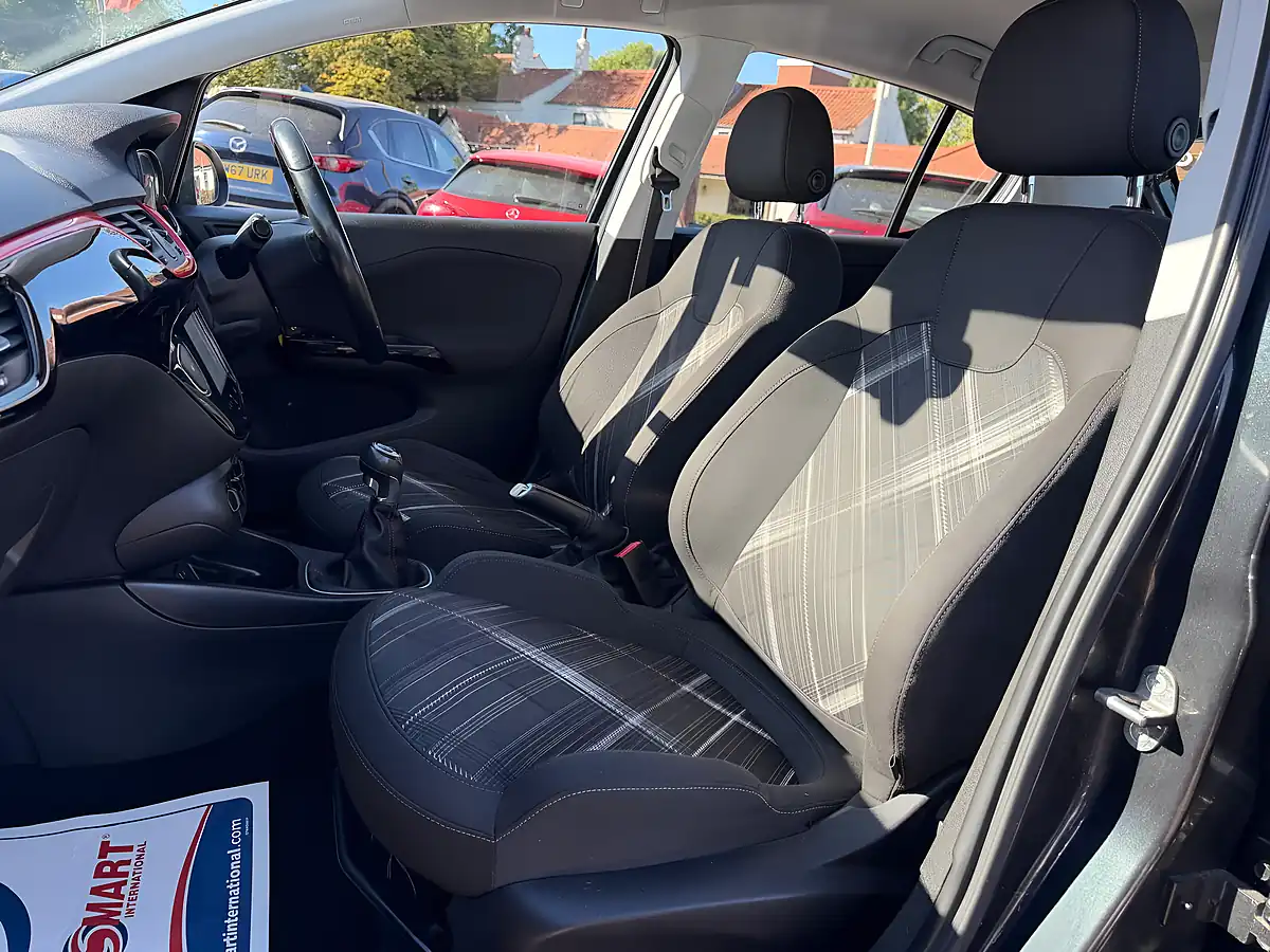 Used 2015 Vauxhall Corsa Sri Black - Interior and Exterior details 9
