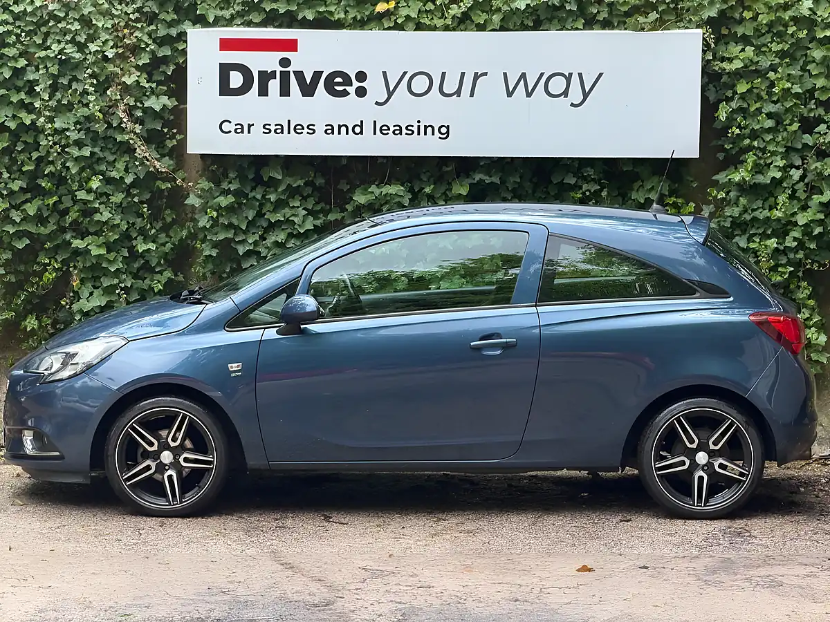 Used 2015 Vauxhall Corsa Sri Blue - Interior and Exterior details 4