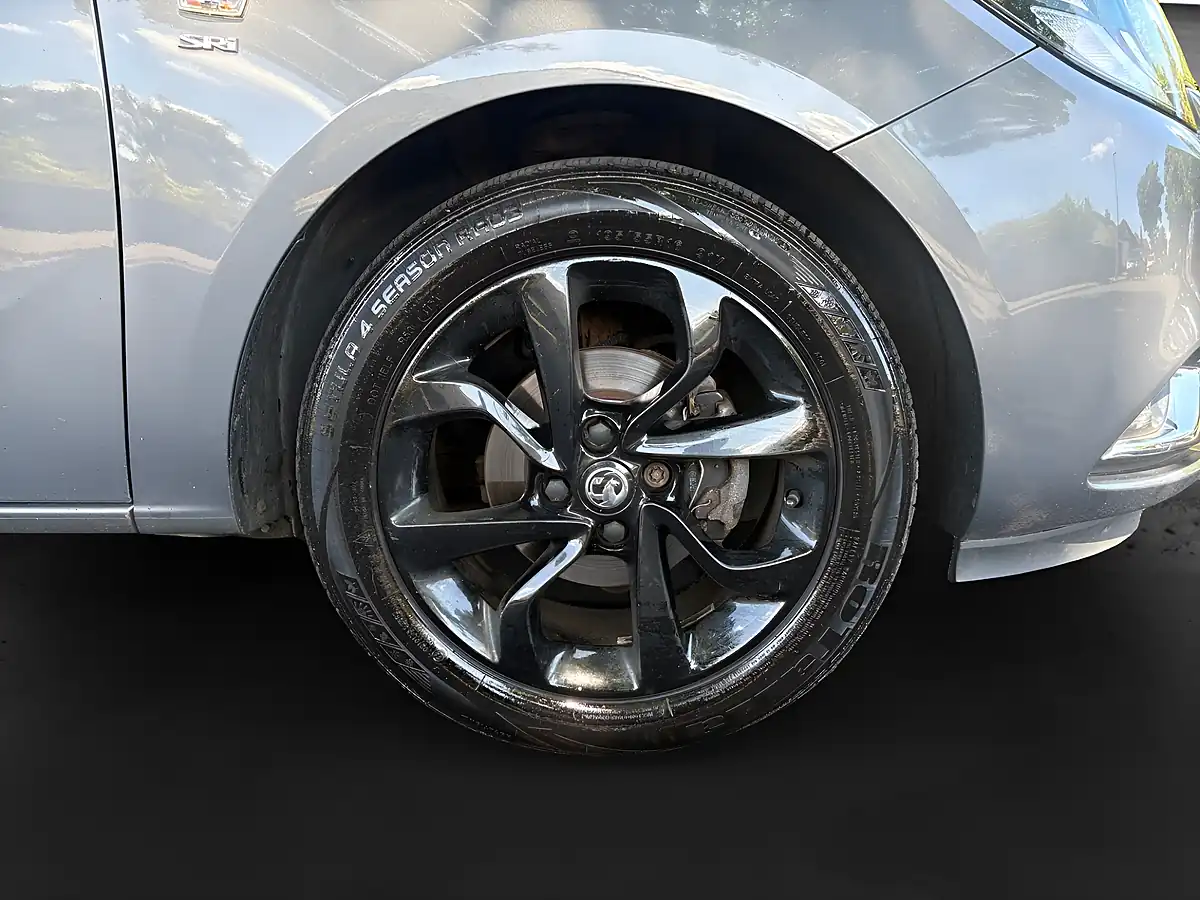 Used 2015 Vauxhall Corsa Sri Grey - Interior and Exterior details 10