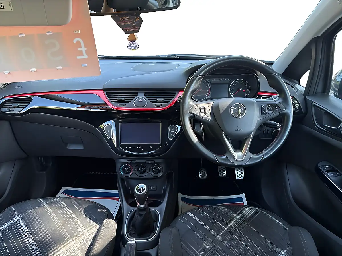 Used 2015 Vauxhall Corsa Sri Grey - Interior and Exterior details 5