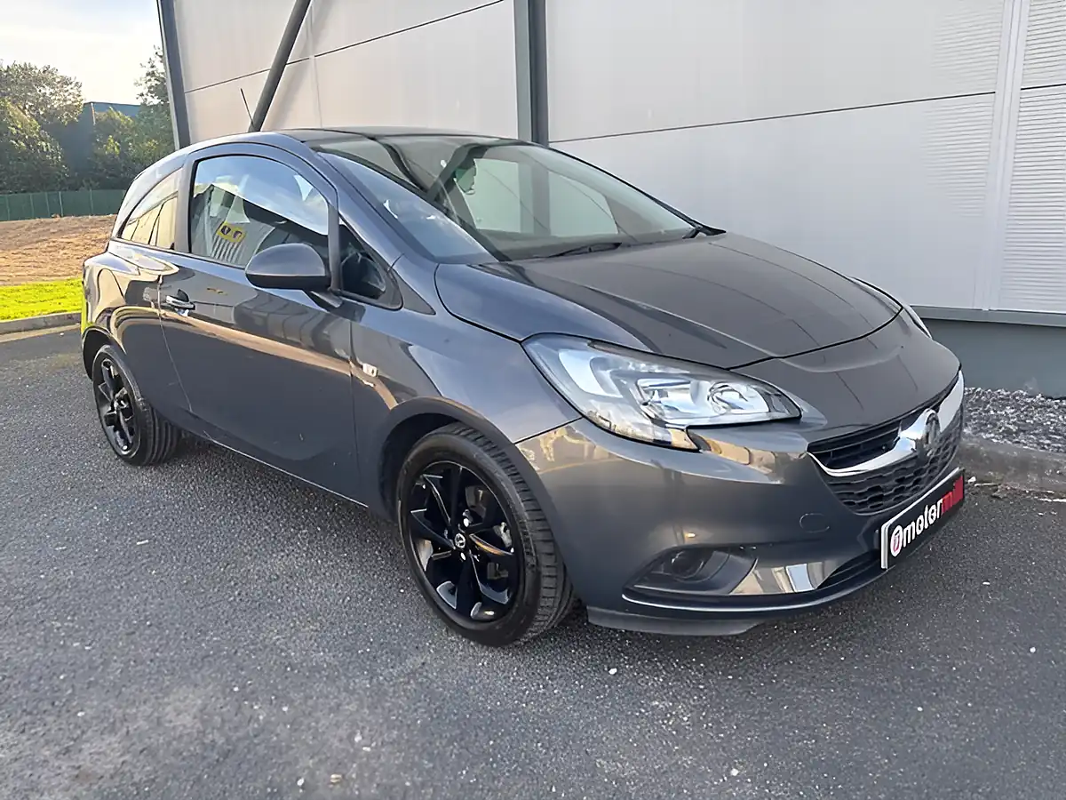 Used 2015 Vauxhall Corsa Sri Grey - Front View
