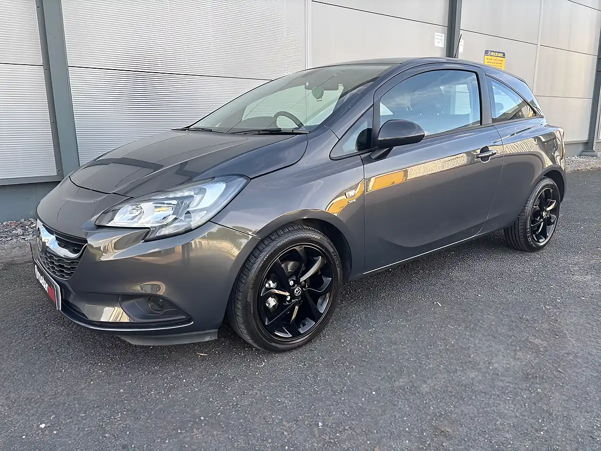 Used 2015 Vauxhall Corsa Sri Grey - Interior and Exterior details 5