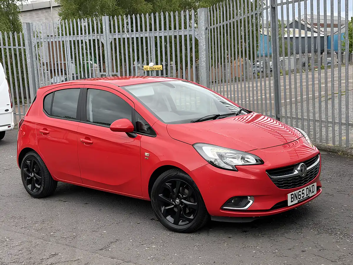 Used 2015 Vauxhall Corsa Sri Red - Front View
