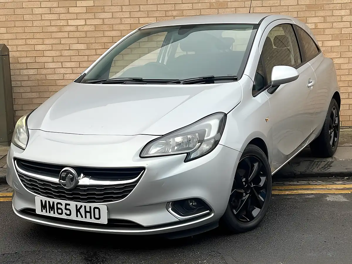 Used 2015 Vauxhall Corsa Sri Silver - Interior and Exterior details 3