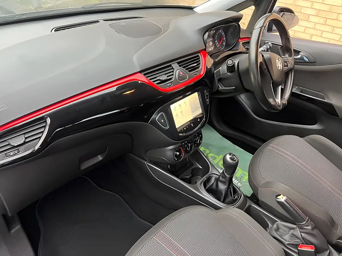 Used 2015 Vauxhall Corsa Sri Silver - Interior and Exterior details 8