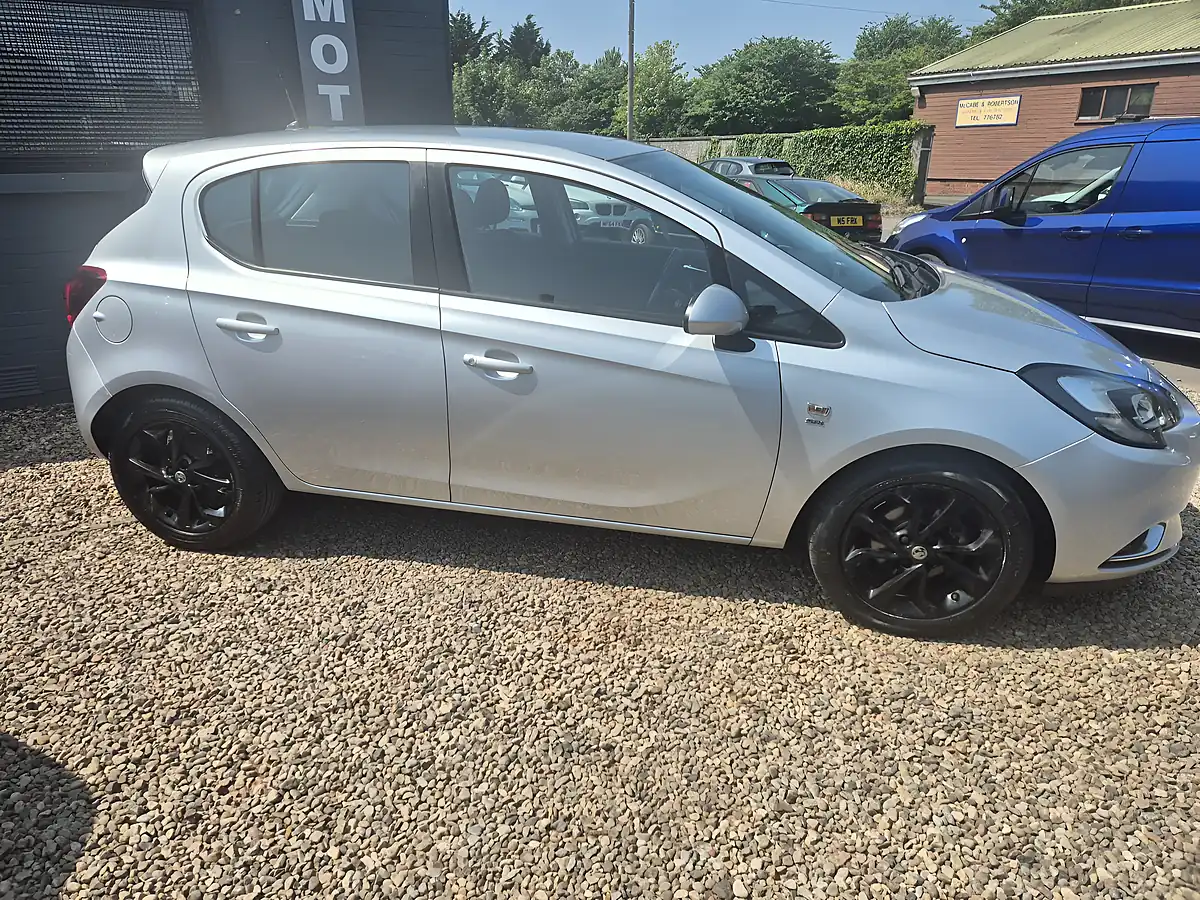 Used 2015 Vauxhall Corsa Sri Silver - Interior and Exterior details 3