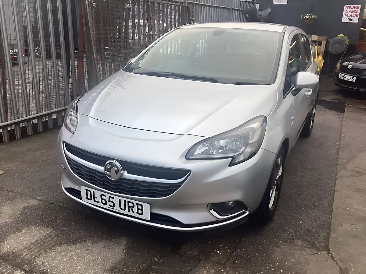 Used 2015 Vauxhall Corsa Sri Silver - Interior and Exterior details 2