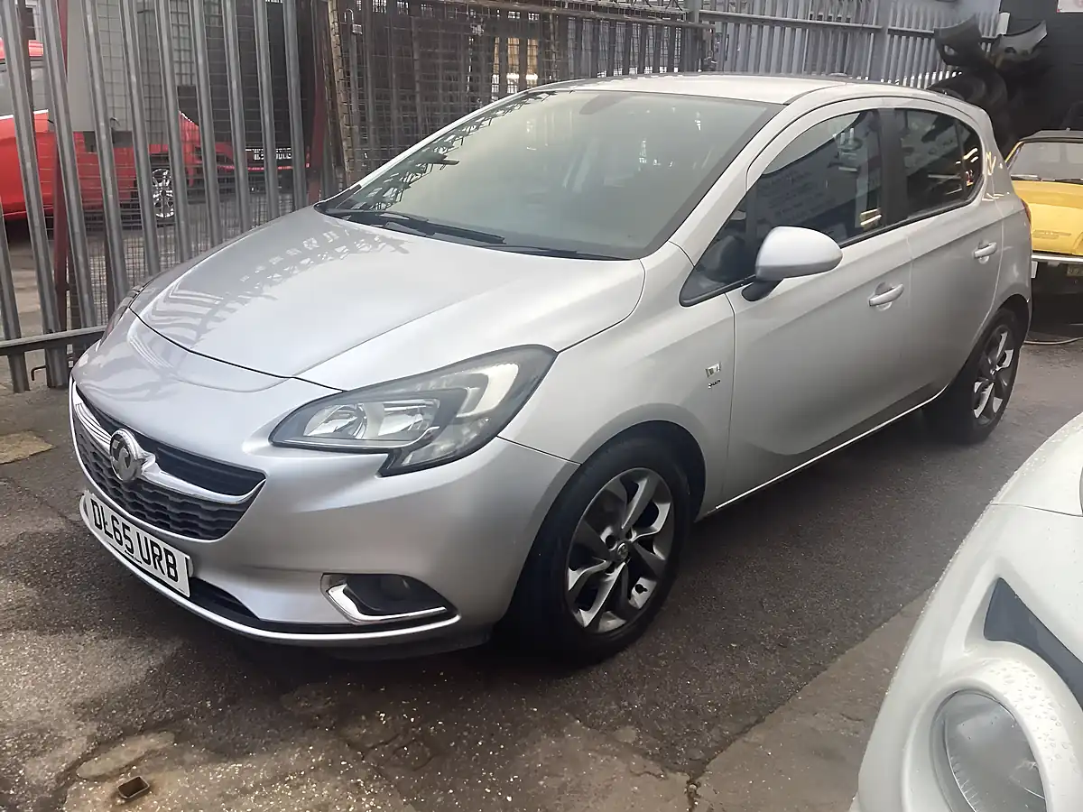 Used 2015 Vauxhall Corsa Sri Silver - Interior and Exterior details 5