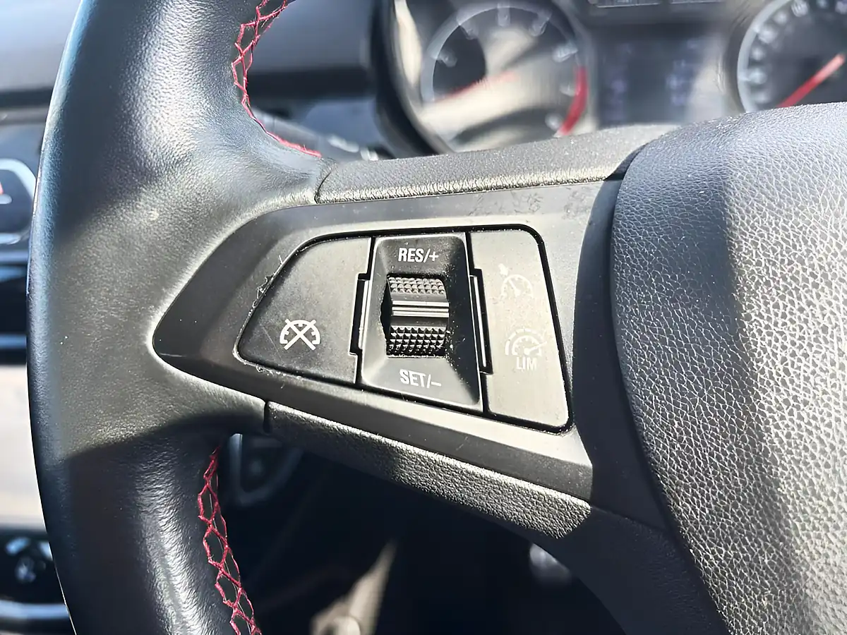 Used 2015 Vauxhall Corsa Sri Silver - Interior and Exterior details 19