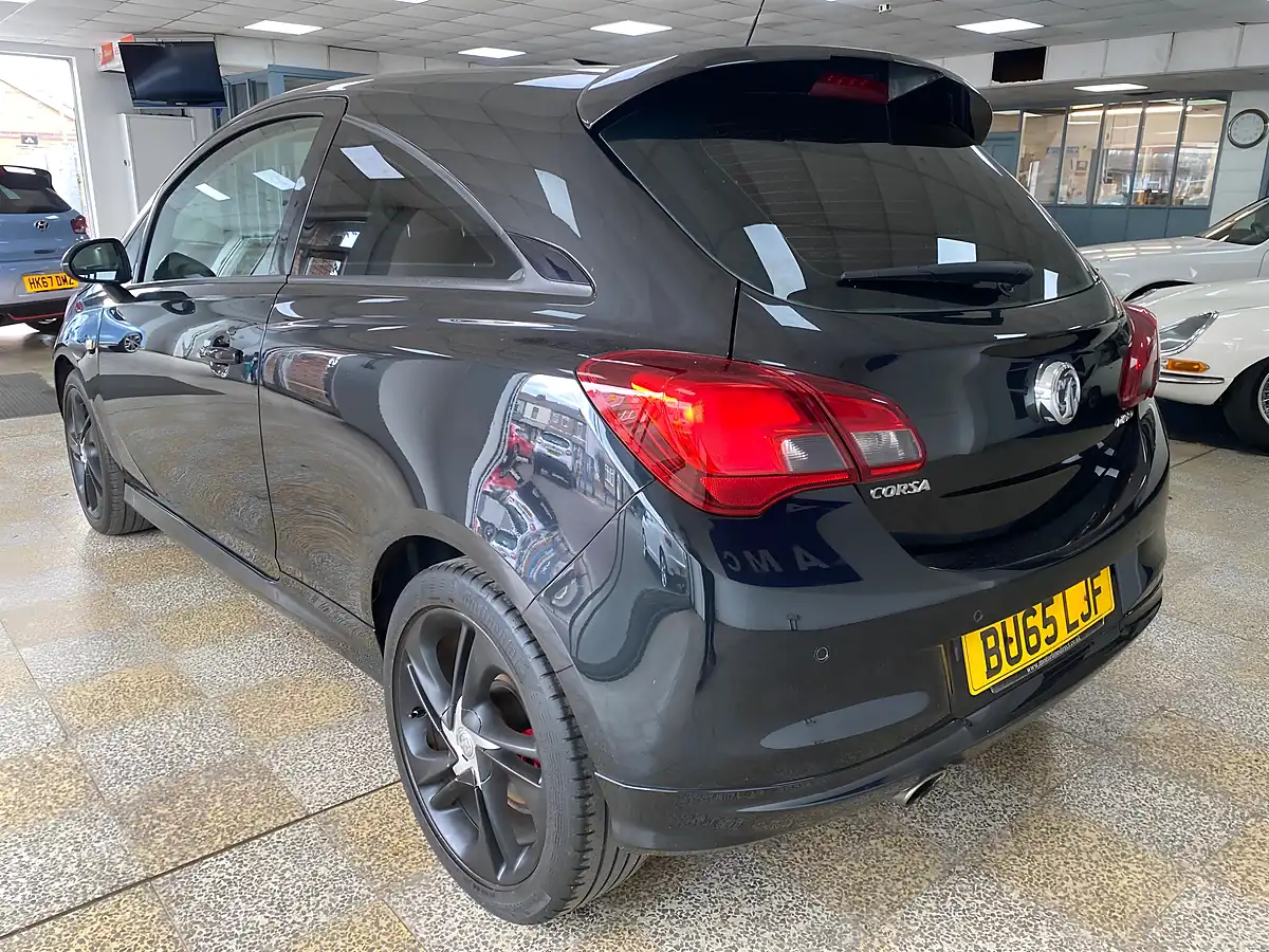 Used 2015 Vauxhall Corsa Sri Vx Line Black - Interior and Exterior details 8
