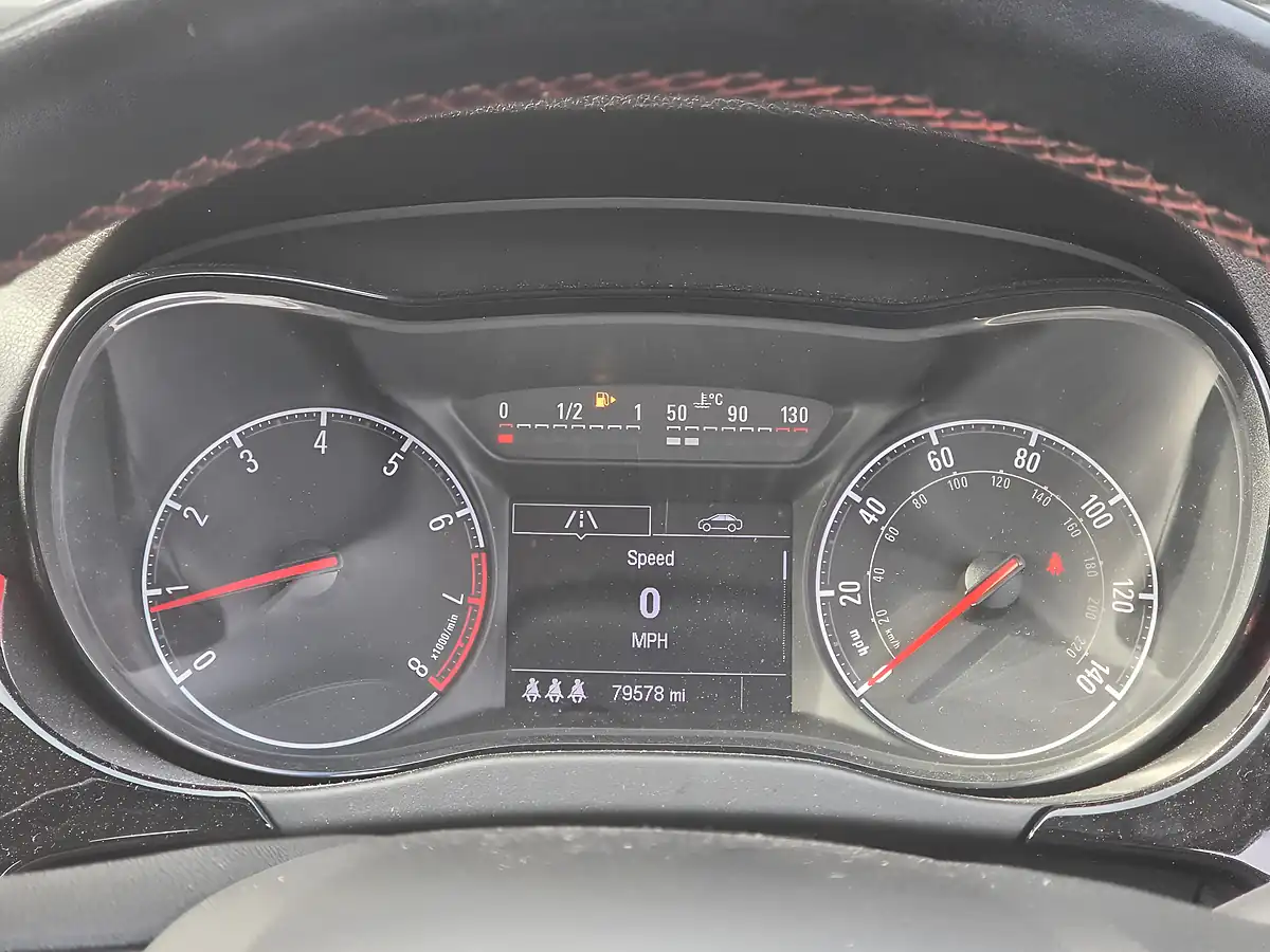 Used 2015 Vauxhall Corsa Sri Vx Line Red - Interior and Exterior details 11