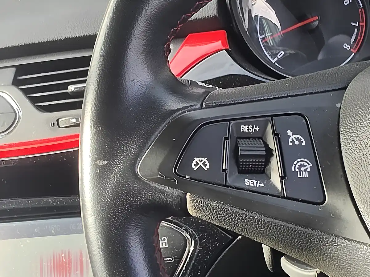 Used 2015 Vauxhall Corsa Sri Vx Line Red - Interior and Exterior details 12