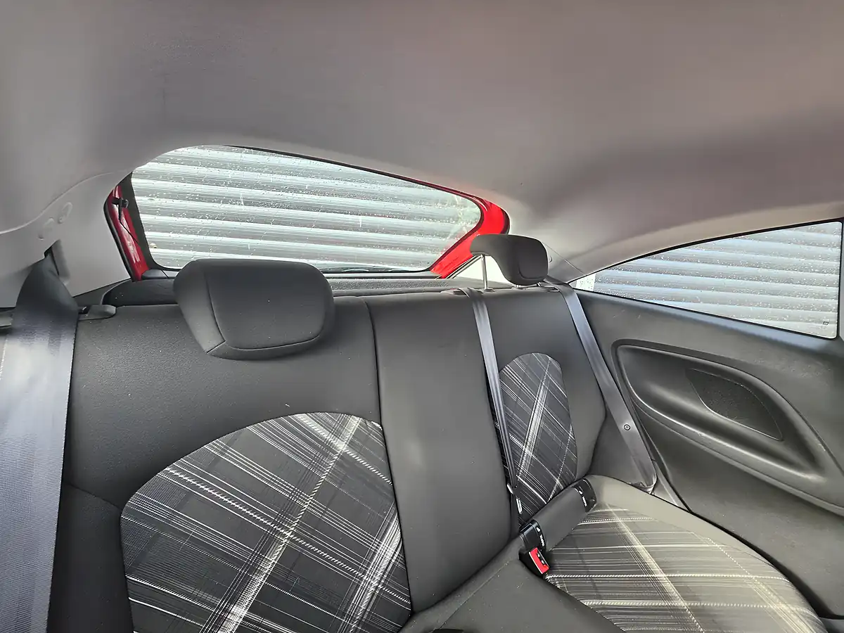 Used 2015 Vauxhall Corsa Sri Vx Line Red - Interior and Exterior details 4