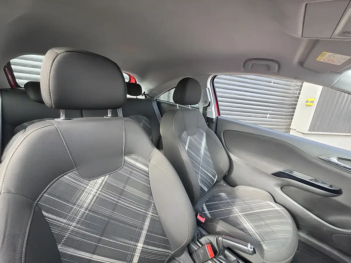 Used 2015 Vauxhall Corsa Sri Vx Line Red - Interior and Exterior details 5